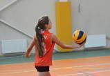 В Новом Уренгое проходит первенство округа по волейболу среди девочек-подростков