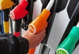 Сколько за литр? Раз в неделю НУР24 публикует цены на бензин и ДТ в Новом Уренгое (ФОТО)