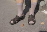 А наши мужчины все знали: носки под сандалии стали модным трендом (ОПРОС)