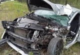 На трассе Сургут — Салехард при лобовом столкновении с грузовиком погиб водитель легковушки (ФОТО)