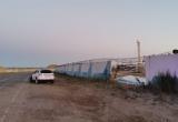 Вблизи Нового Уренгоя иномарка снесла бетонный забор (ФОТО)