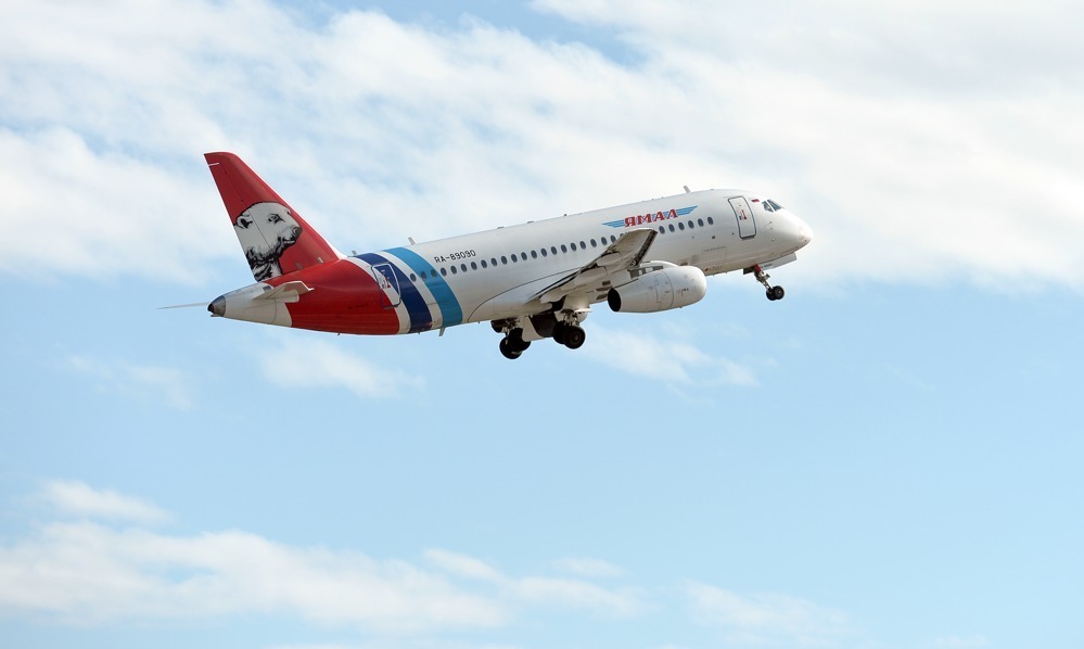 Авиакомпания «Ямал» начала продавать билеты на лето 2022 года