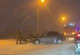 В Ноябрьске в лобовом столкновении автомобилей пострадали люди (ВИДЕО)