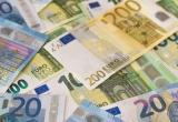 Евросоюз запретил экспортировать бумажные евро в Россию 