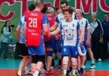 В Новом Уренгое прошел благотворительный волейбольный гала-матч с участием губернатора Ямала