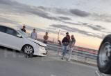 В Новом Уренгое автомобиль Toyota влетел в металлический отбойник (ФОТО)