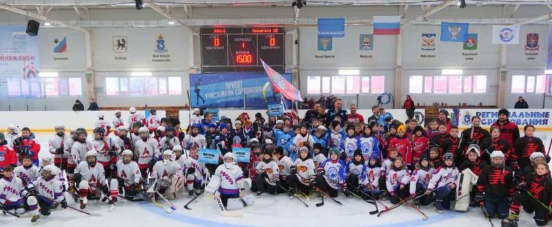 На Ямале стартовал открытый Чемпионат детской хоккейной лиги