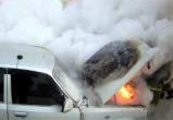 За сутки на Ямале сгорели два автомобиля и жилой вагончик