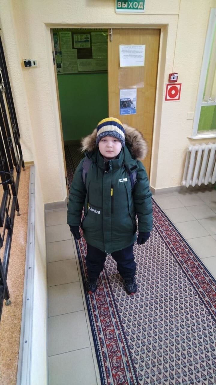 В Новом Уренгое пропал третьеклассник Владислав Гусаков