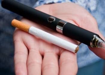 Обычная или электронная: какая сигарета вреднее 
