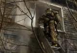 В Салехарде при пожаре в аварийном доме сгорели три человека (ФОТО)