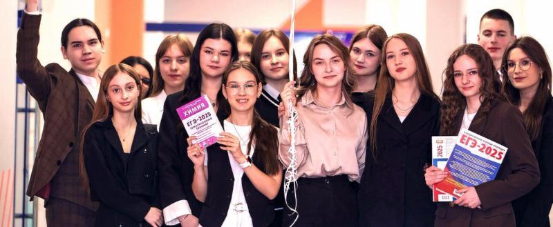 Ямальские одиннадцатиклассники блестяще завершили учебный год