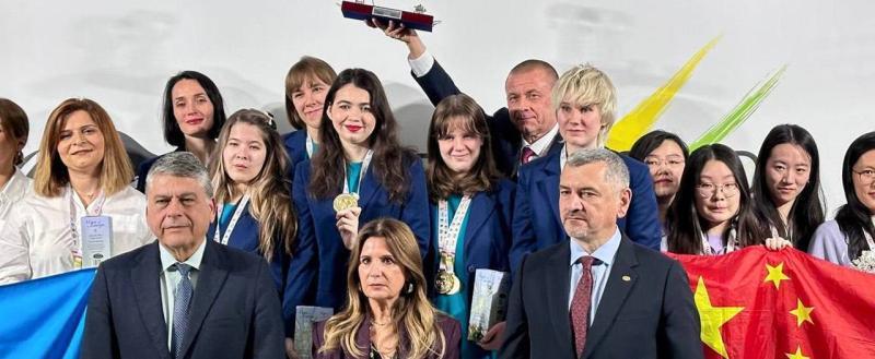 Нина Боденчук, Павел Дворкович / ФИДЕ